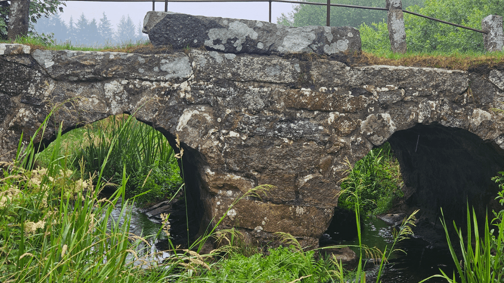 Old bridge made of stones at Gejlå